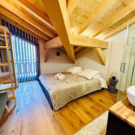 Chalet Chalet Monarch - Les Carroz - Sauna, Spa & Vue Montagnes *